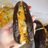 Presovani patlidžan sa šargarepom, belim lukom, začinskim biljem za zimu: najbolji recepti